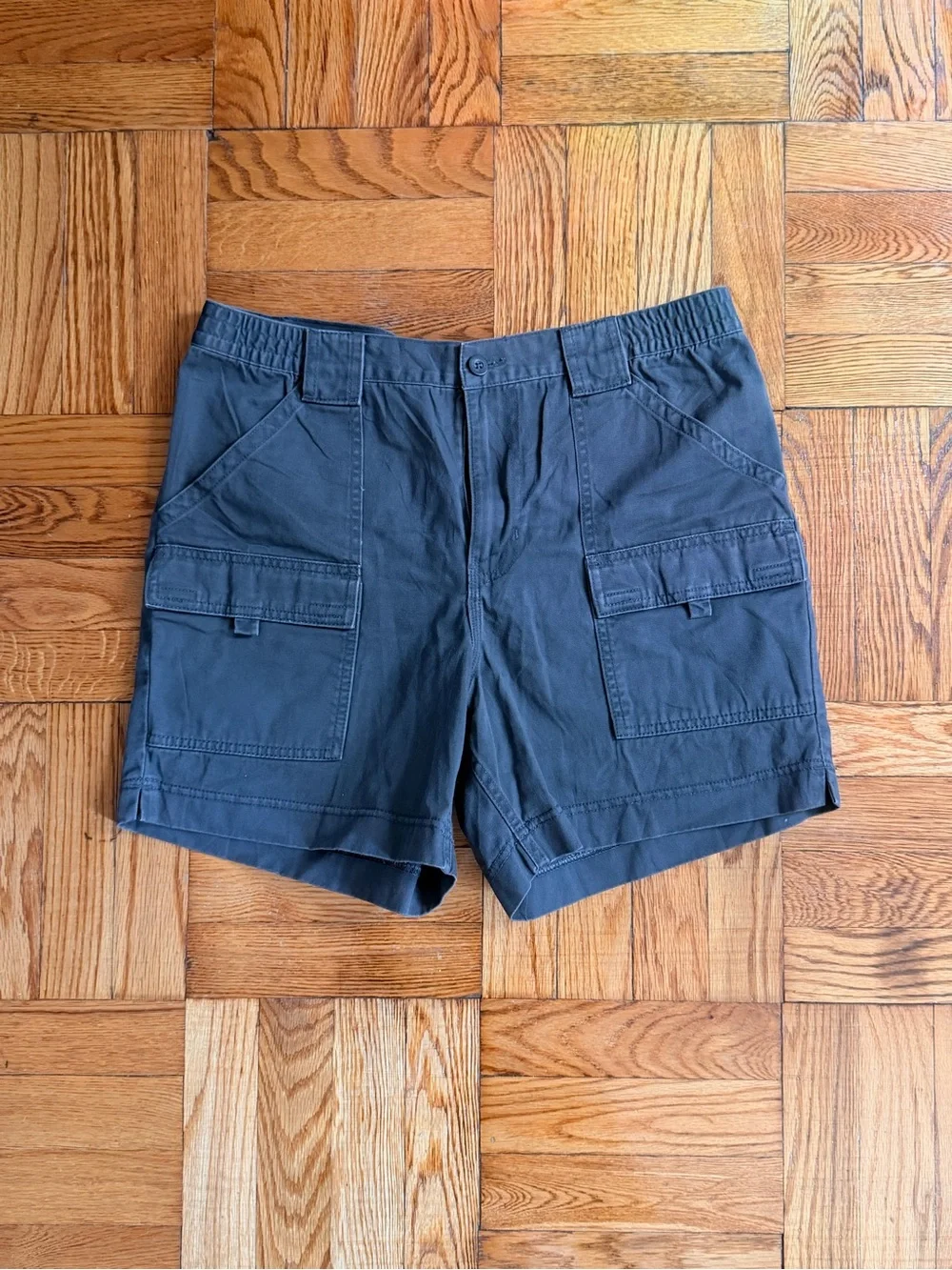 Y2K Vintage Men's Cargo Shorts 5” Inseam - Charcoal